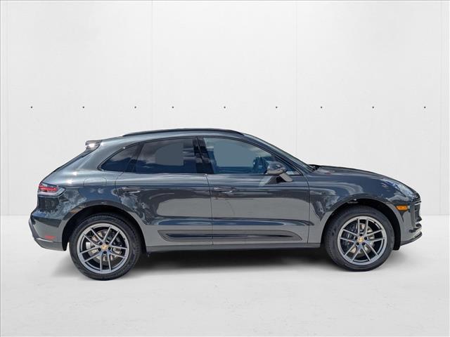 2026 Porsche Macan AWD