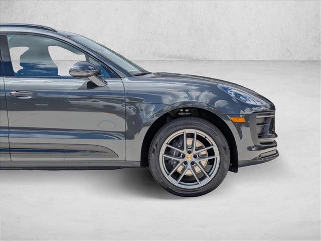 2026 Porsche Macan AWD