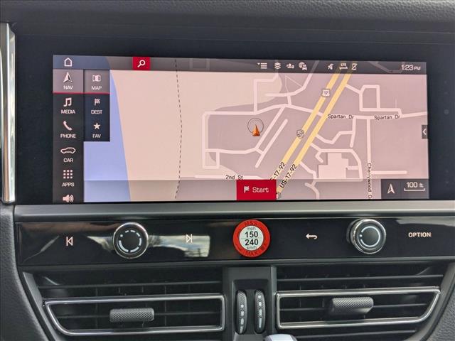 2026 Porsche Macan AWD