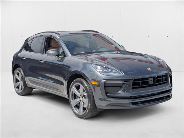 2026 Porsche Macan AWD