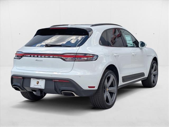 2026 Porsche Macan AWD
