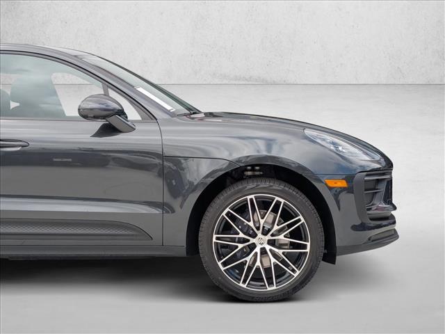 2026 Porsche Macan AWD