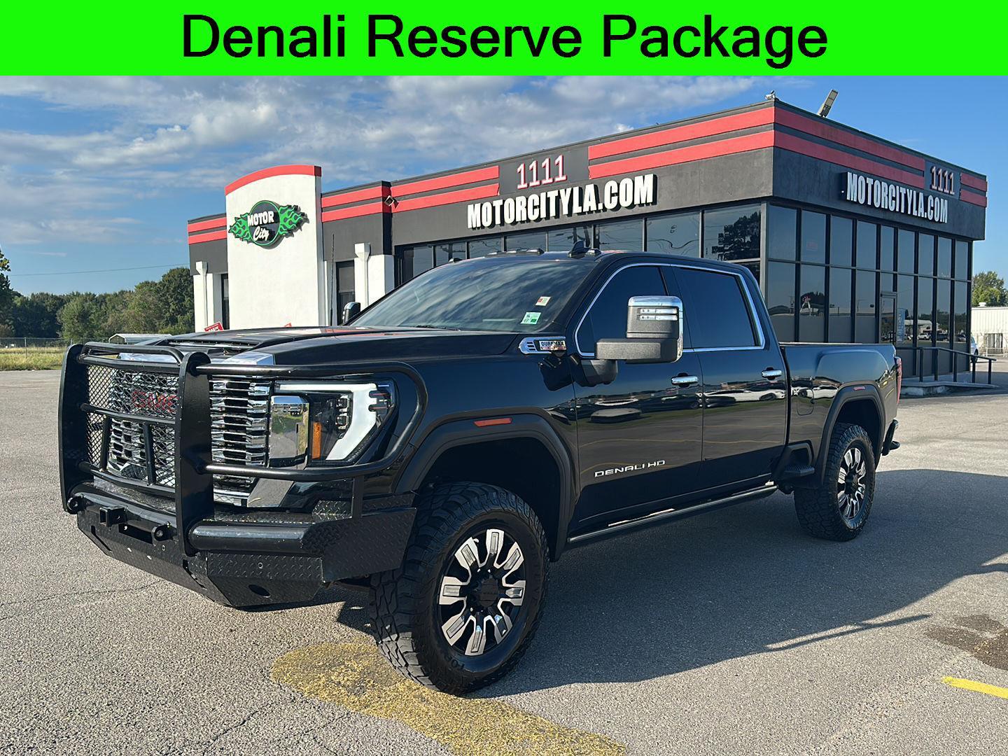 2024 GMC Sierra 2500HD Denali's photo