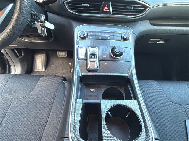 2023 Hyundai Santa Fe SE