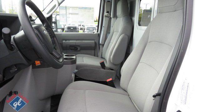2026 Ford E-350 Cutaway Base