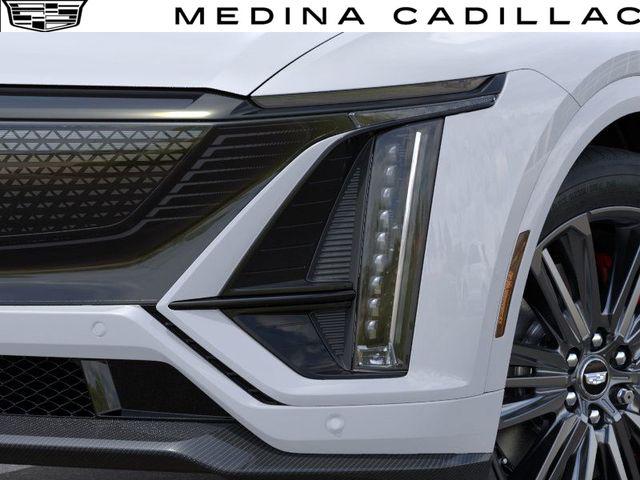 2026 Cadillac iQ V-Series Premium AWD