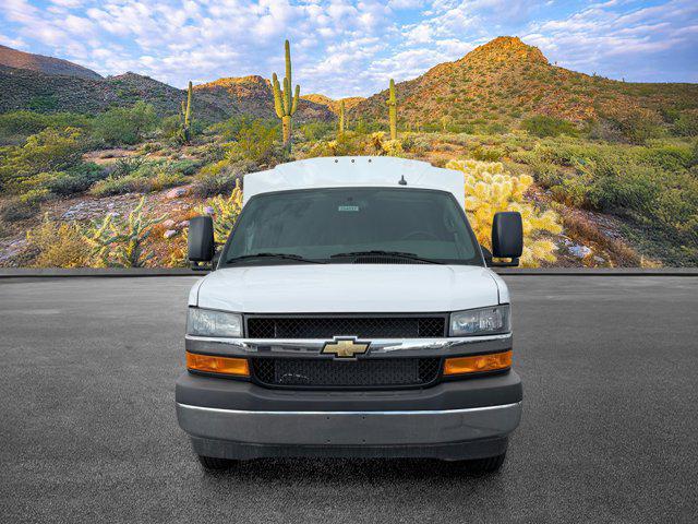 2025 Chevrolet Express Cutaway Work Van
