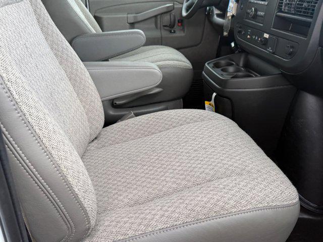 2025 Chevrolet Express Cutaway Work Van