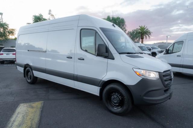 2026 Mercedes-Benz Sprinter Crew Van High Roof 4-Cyl Diesel HO