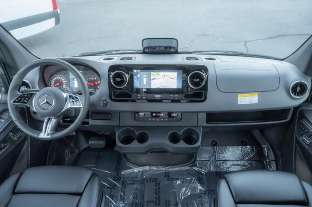 2026 Mercedes-Benz Sprinter Crew Van High Roof 4-Cyl Diesel HO