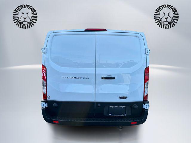 2025 Ford Transit Cargo Van Base