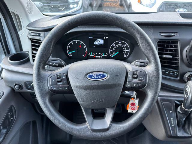 2025 Ford Transit Cargo Van Base