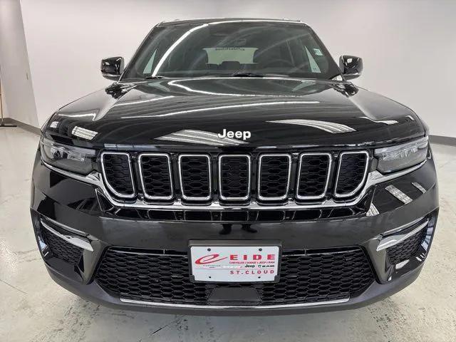 2025 Jeep Grand Cherokee GRAND CHEROKEE LIMITED 4X4 2025 Jeep Grand Cherokee GRAND CHEROKEE LIMITED 4X4