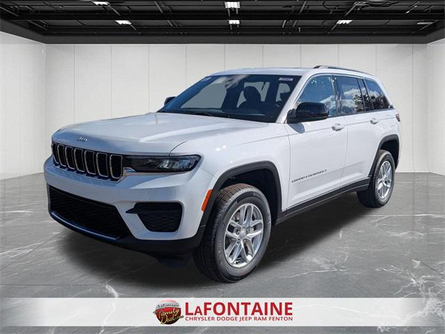 2025 Jeep Grand Cherokee GRAND CHEROKEE LAREDO X 4X4 2025 Jeep Grand Cherokee GRAND CHEROKEE LAREDO X 4X4