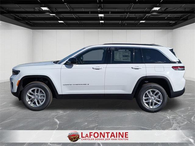 2025 Jeep Grand Cherokee GRAND CHEROKEE LAREDO X 4X4 2025 Jeep Grand Cherokee GRAND CHEROKEE LAREDO X 4X4