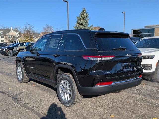 2025 Jeep Grand Cherokee GRAND CHEROKEE LAREDO X 4X4 2025 Jeep Grand Cherokee GRAND CHEROKEE LAREDO X 4X4