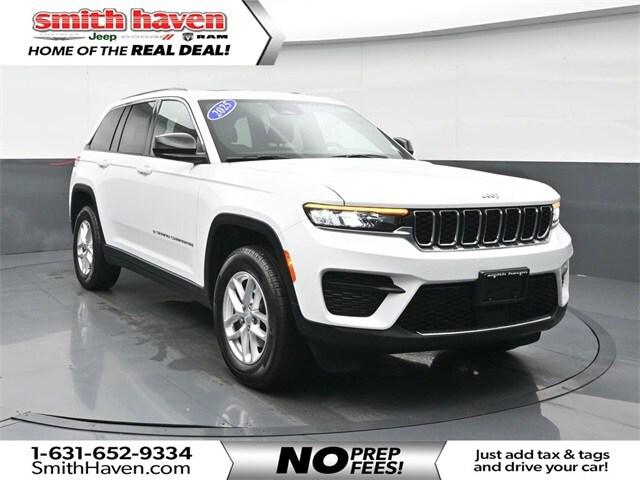 2025 Jeep Grand Cherokee GRAND CHEROKEE LAREDO X 4X4