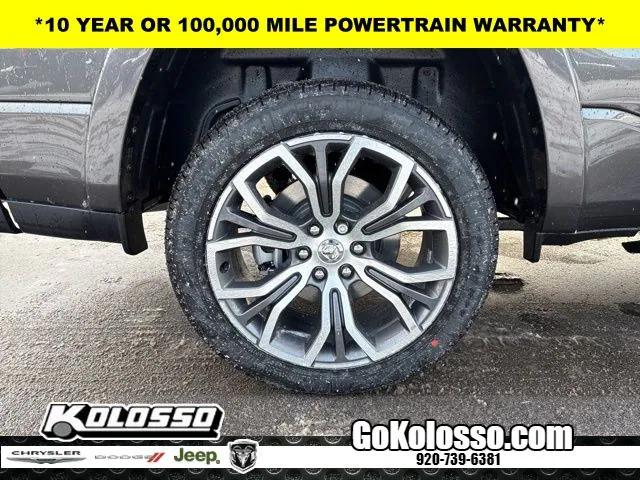 2026 Ram 1500 Tungsten Crew Cab 4x4 5'7" Box