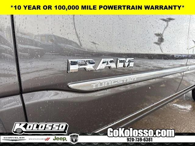 2026 Ram 1500 Tungsten Crew Cab 4x4 5'7" Box