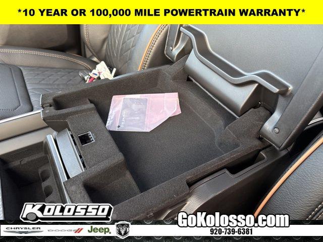2026 Ram 1500 Tungsten Crew Cab 4x4 5'7" Box