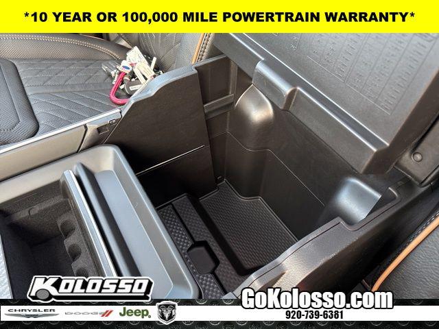 2026 Ram 1500 Tungsten Crew Cab 4x4 5'7" Box