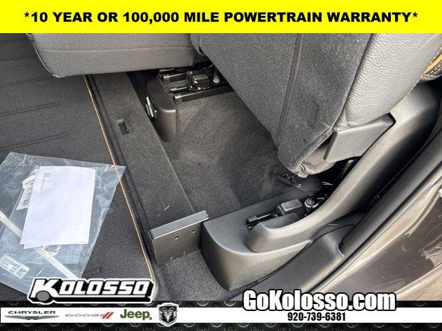 2026 Ram 1500 Tungsten Crew Cab 4x4 5'7" Box