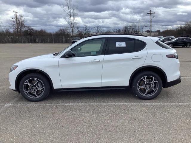 2025 Alfa Romeo Stelvio STELVIO AWD