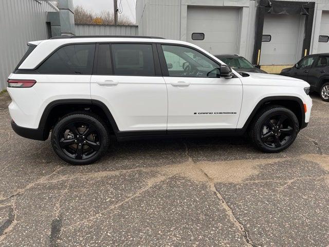2025 Jeep Grand Cherokee GRAND CHEROKEE LIMITED 4X4 2025 Jeep Grand Cherokee GRAND CHEROKEE LIMITED 4X4