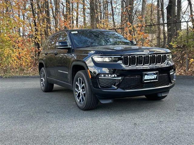 2025 Jeep Grand Cherokee GRAND CHEROKEE LIMITED 4X4 2025 Jeep Grand Cherokee GRAND CHEROKEE LIMITED 4X4