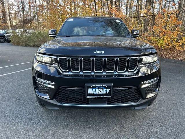 2025 Jeep Grand Cherokee GRAND CHEROKEE LIMITED 4X4 2025 Jeep Grand Cherokee GRAND CHEROKEE LIMITED 4X4