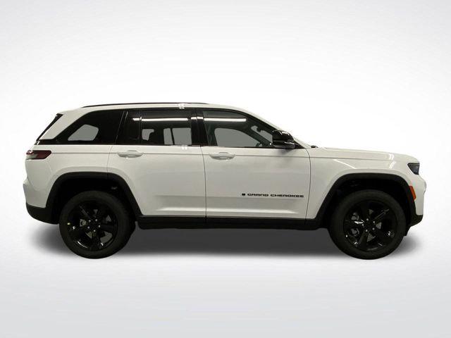 2025 Jeep Grand Cherokee GRAND CHEROKEE ALTITUDE X 4X4 2025 Jeep Grand Cherokee GRAND CHEROKEE ALTITUDE X 4X4