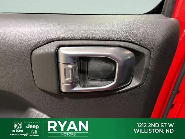 2026 Jeep Gladiator Sport
