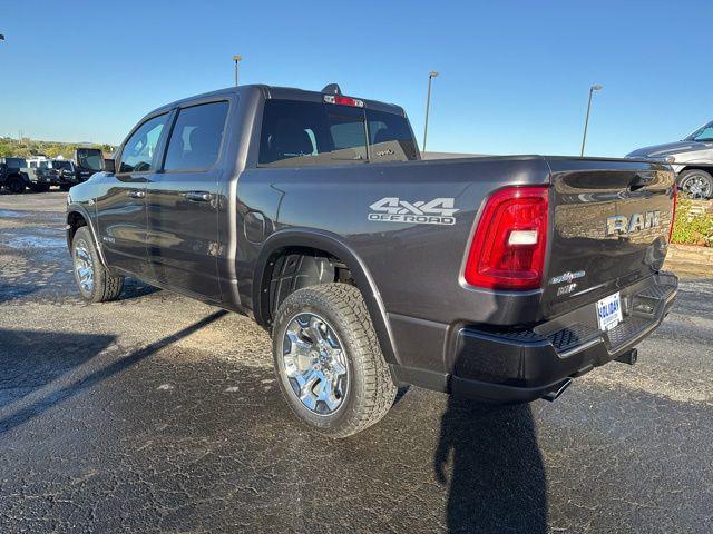 2026 Ram 1500 Lone Star Crew Cab 4x4 5'7" Box