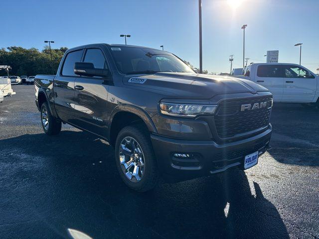 2026 Ram 1500 Lone Star Crew Cab 4x4 5'7" Box