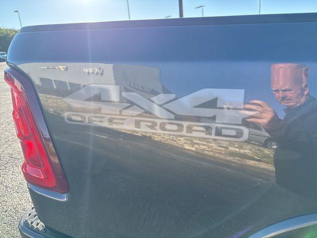 2026 Ram 1500 Lone Star Crew Cab 4x4 5'7" Box