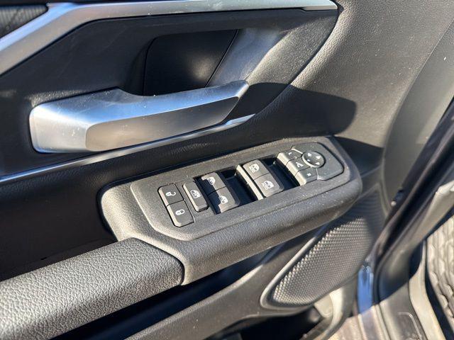 2026 Ram 1500 Lone Star Crew Cab 4x4 5'7" Box