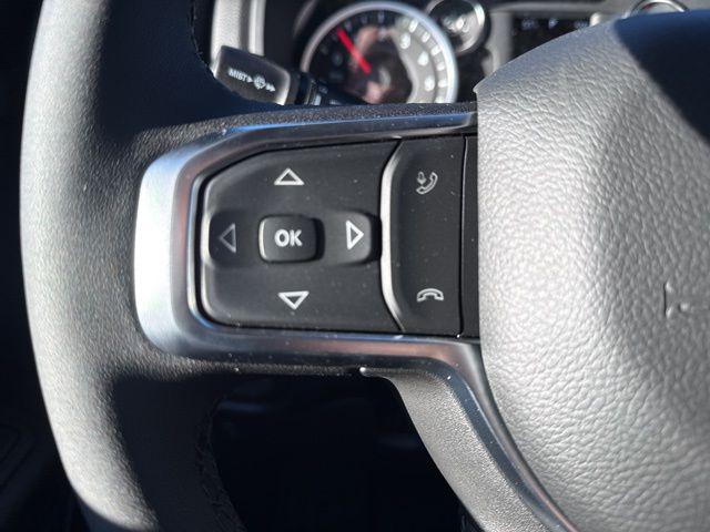 2026 Ram 1500 Lone Star Crew Cab 4x4 5'7" Box