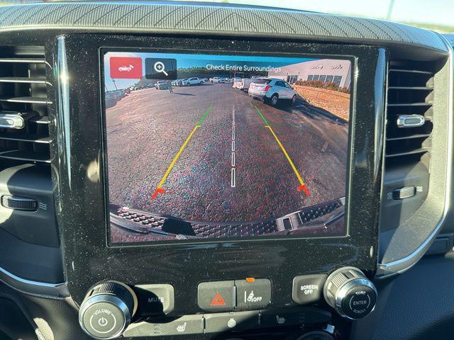 2026 Ram 1500 Lone Star Crew Cab 4x4 5'7" Box
