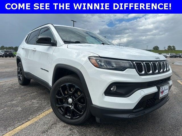 2023 Jeep Compass Latitude Lux FWD