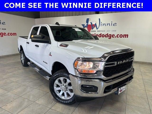 2020 RAM 2500 Tradesman Crew Cab 4X4 64 Box
