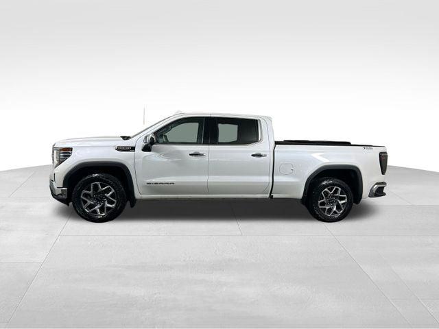 2023 GMC Sierra 1500 4WD Crew Cab Standard Box SLT