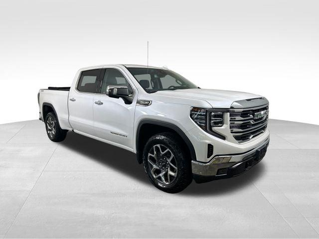 2023 GMC Sierra 1500 4WD Crew Cab Standard Box SLT