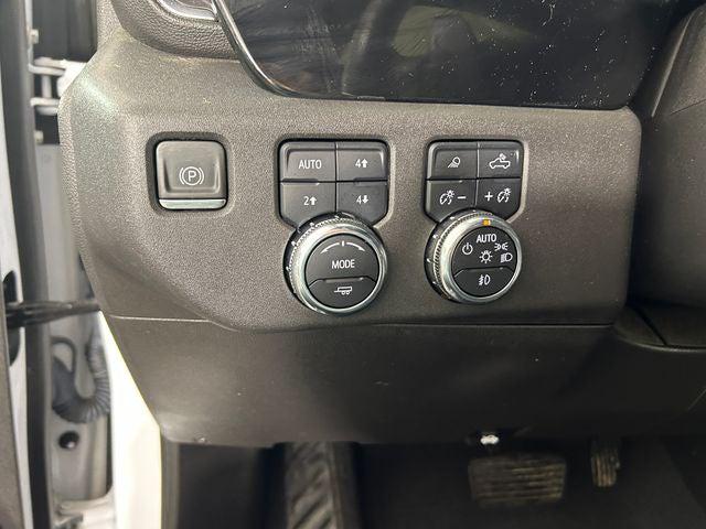 2023 GMC Sierra 1500 4WD Crew Cab Standard Box SLT