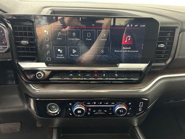 2023 GMC Sierra 1500 4WD Crew Cab Standard Box SLT