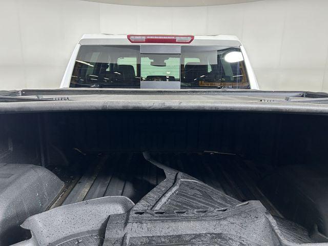 2023 GMC Sierra 1500 4WD Crew Cab Standard Box SLT