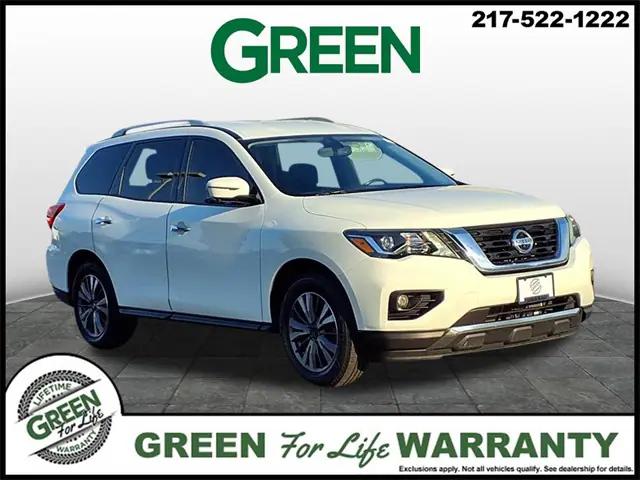 2017 Nissan Pathfinder SL