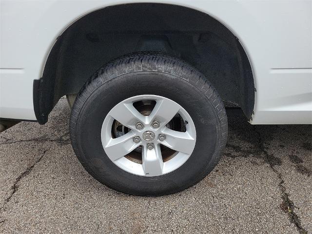 2024 Ram 1500 Classic SLT Quad Cab 4x2 6'4" Box
