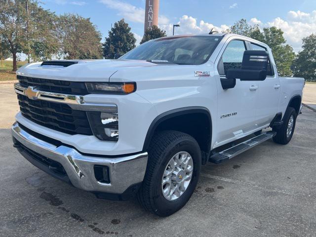 2025 Chevrolet Silverado 2500HD 4WD Crew Cab Standard Bed LT