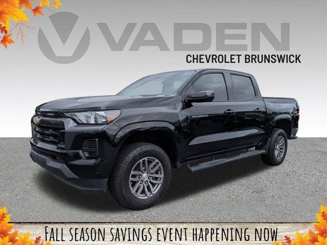 2023 Chevrolet Colorado 4WD Crew Cab Short Box LT