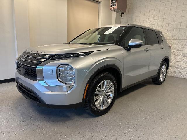 2023 Mitsubishi Outlander ES 2.5 S-AWC
